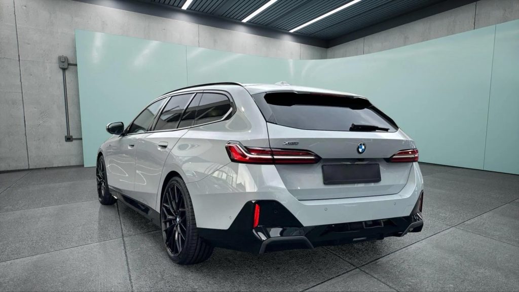 2024 BMW 520d xDrive Touring M Sport Pro