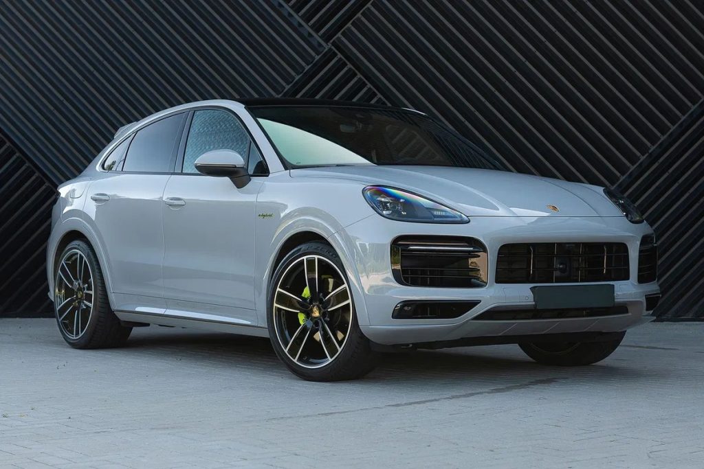 2023 Porsche Cayenne Coupé 3.0 E-Hybrid Sport Design