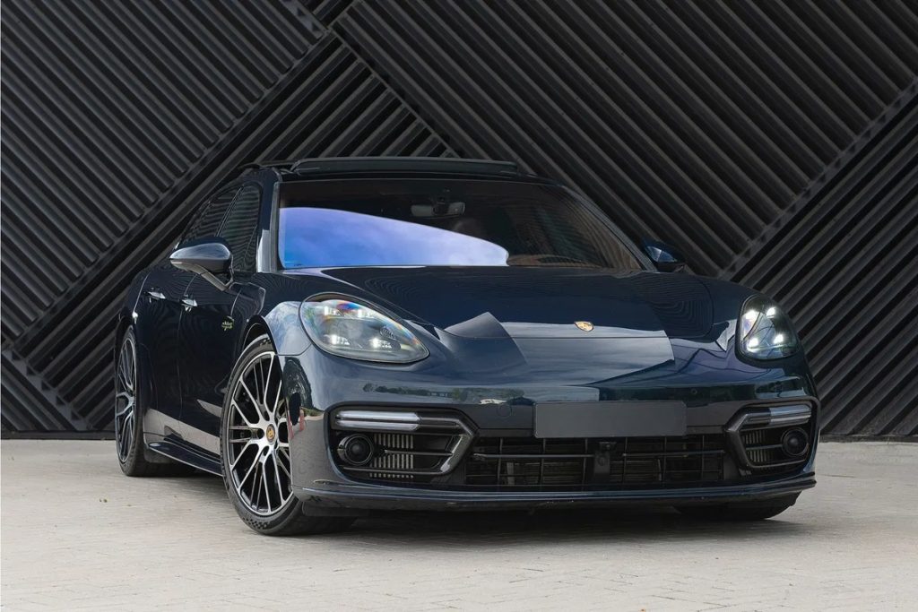 2023 Porsche Panamera 4.0 Turbo S E-Hybrid Sport Turismo
