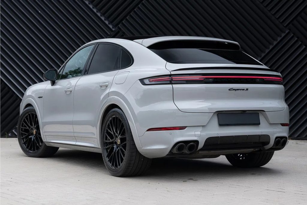 2024 Porsche Cayenne Coupé 3.0 S E-Hybrid Sport Design