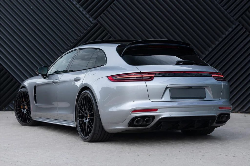 2020 Porsche Panamera S E-Hybrid Sport Turismo