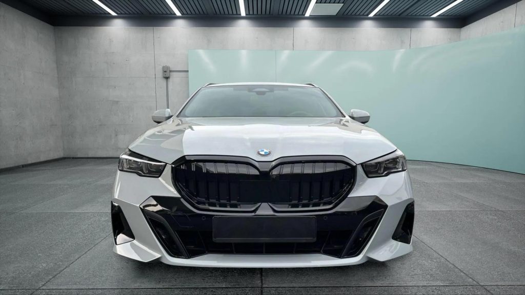 2024 BMW 520d xDrive Touring M Sport Pro